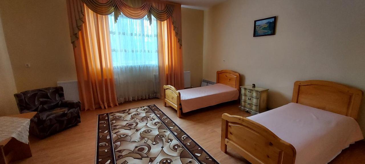 חוסט Hotel Bb Student מראה חיצוני תמונה