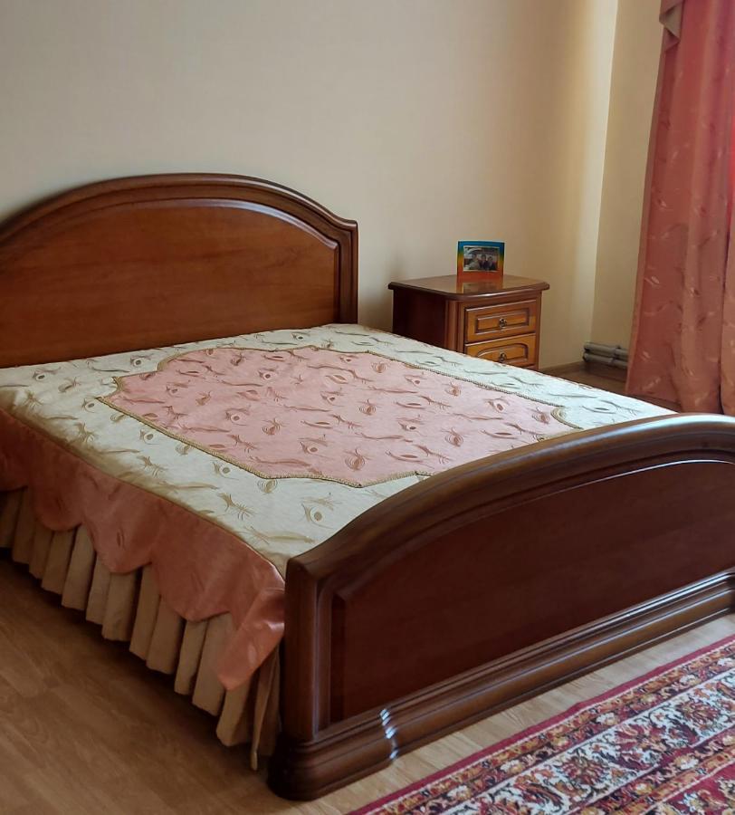 חוסט Hotel Bb Student מראה חיצוני תמונה